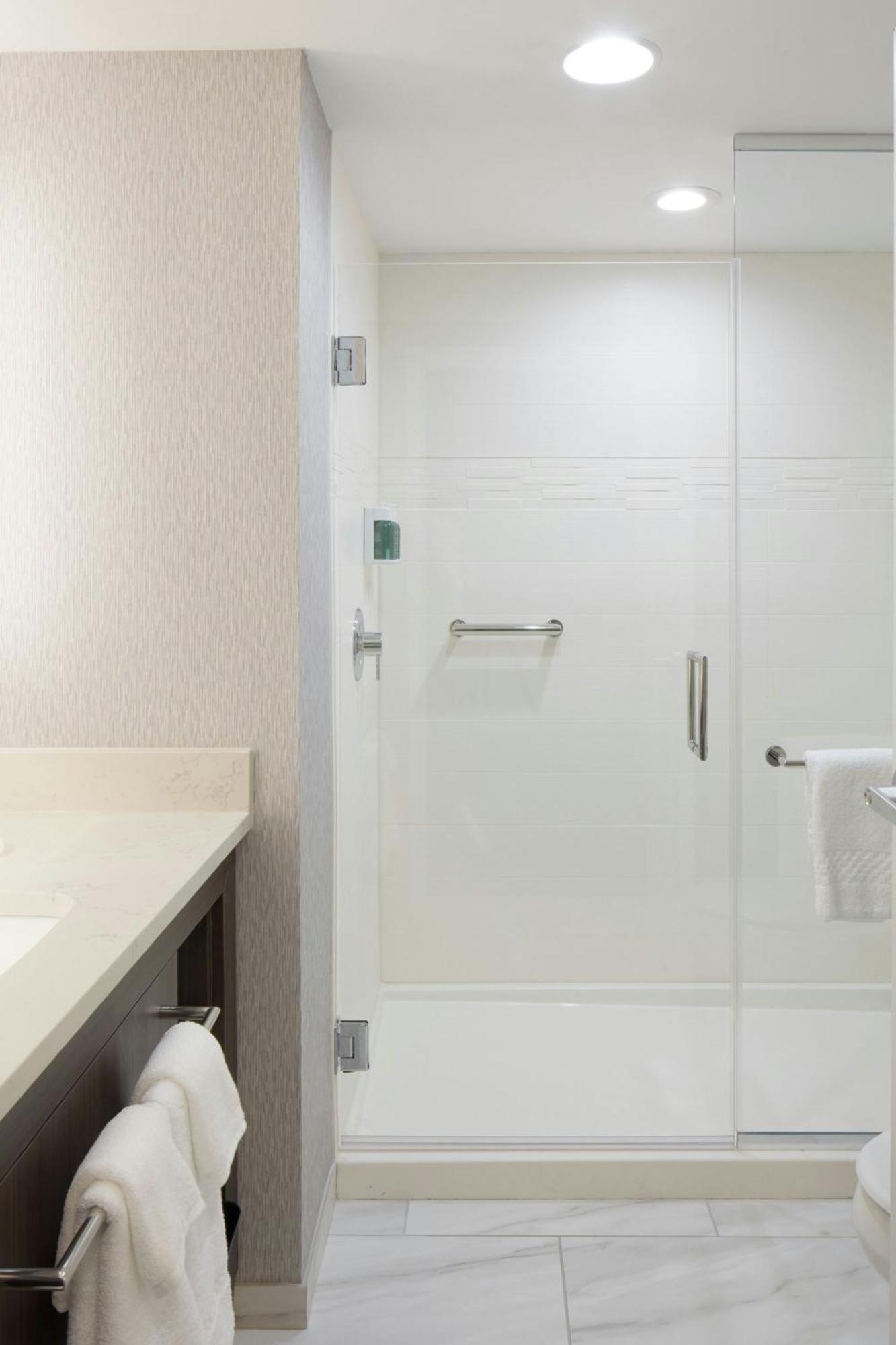 Residence Inn Richmond Midtown/Glenside Dumbarton Екстериор снимка